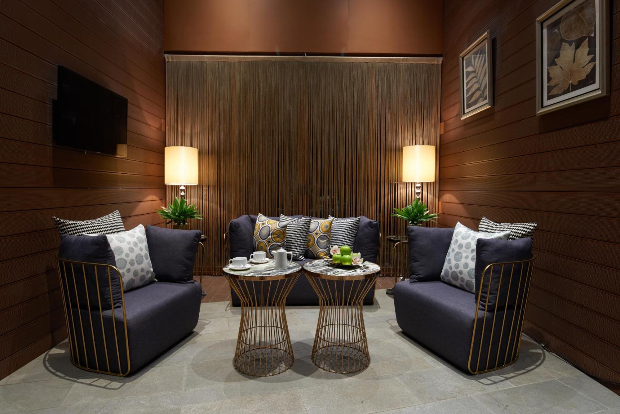 Dorsett Kwun Tong, Hotel